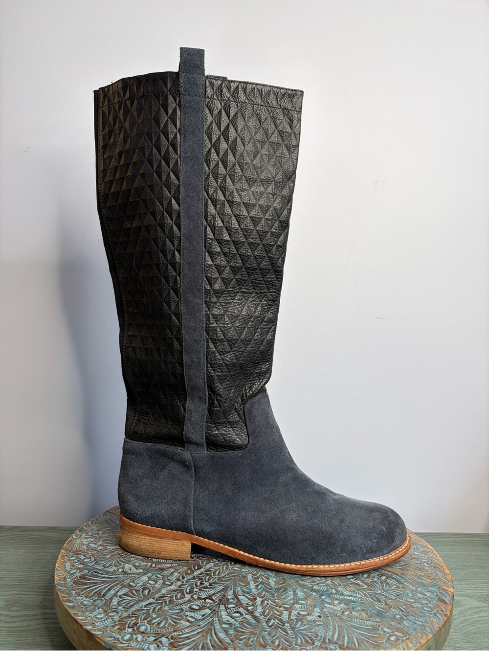 Like New Matt Bernson Roark Blue Suede Quilted Leather Tall Boots Size 11